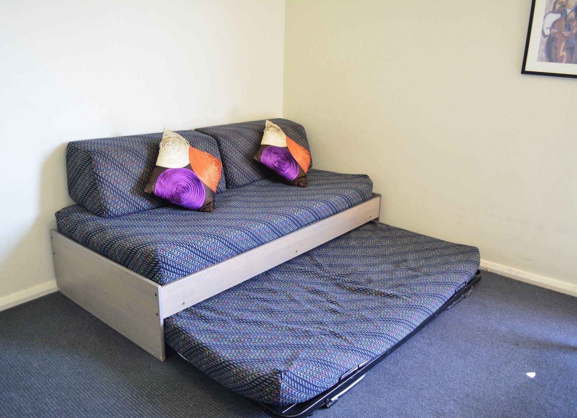 Albert Heights Serviced Apartments Мельбурн Экстерьер фото