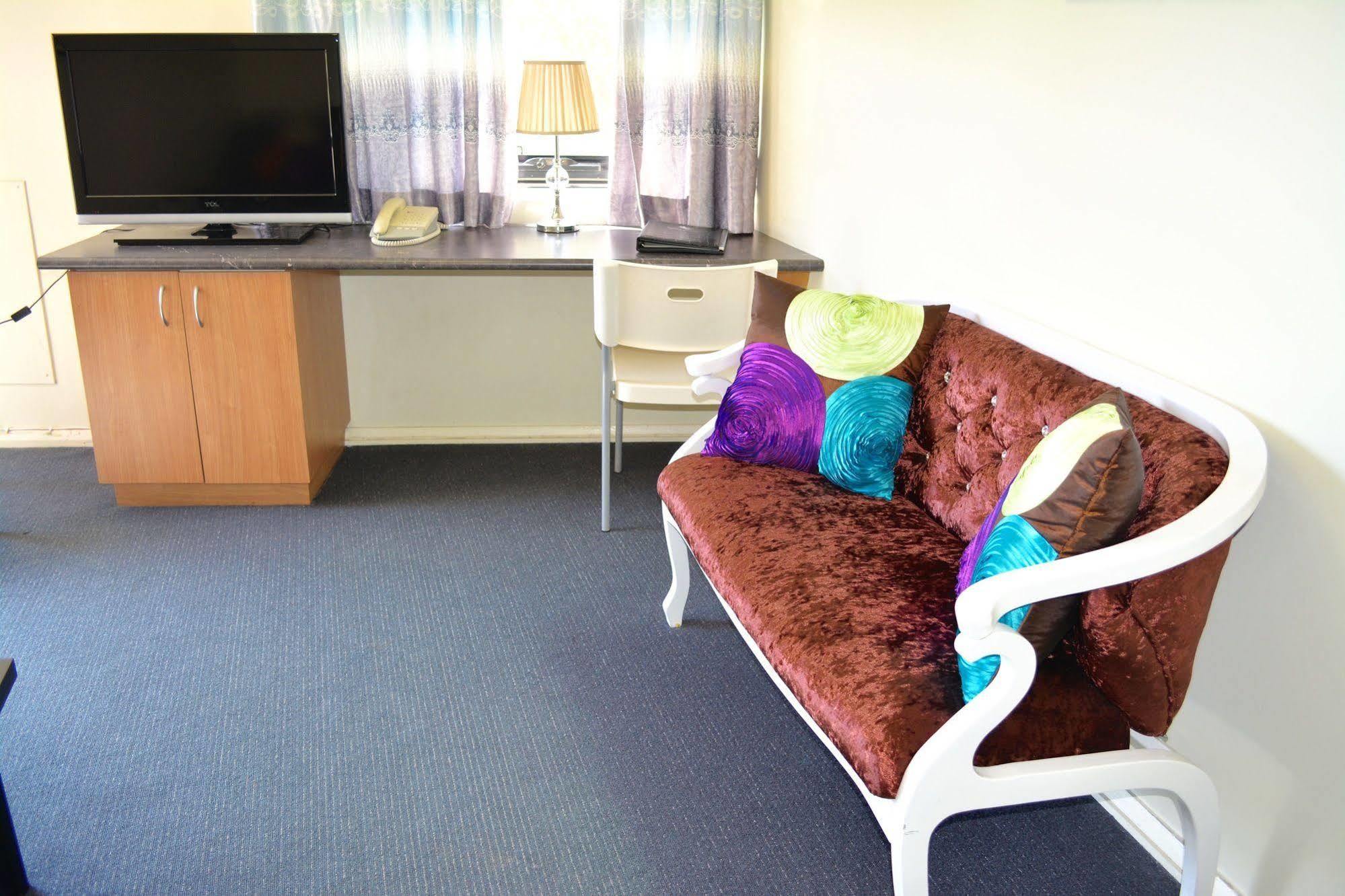 Albert Heights Serviced Apartments Мельбурн Экстерьер фото