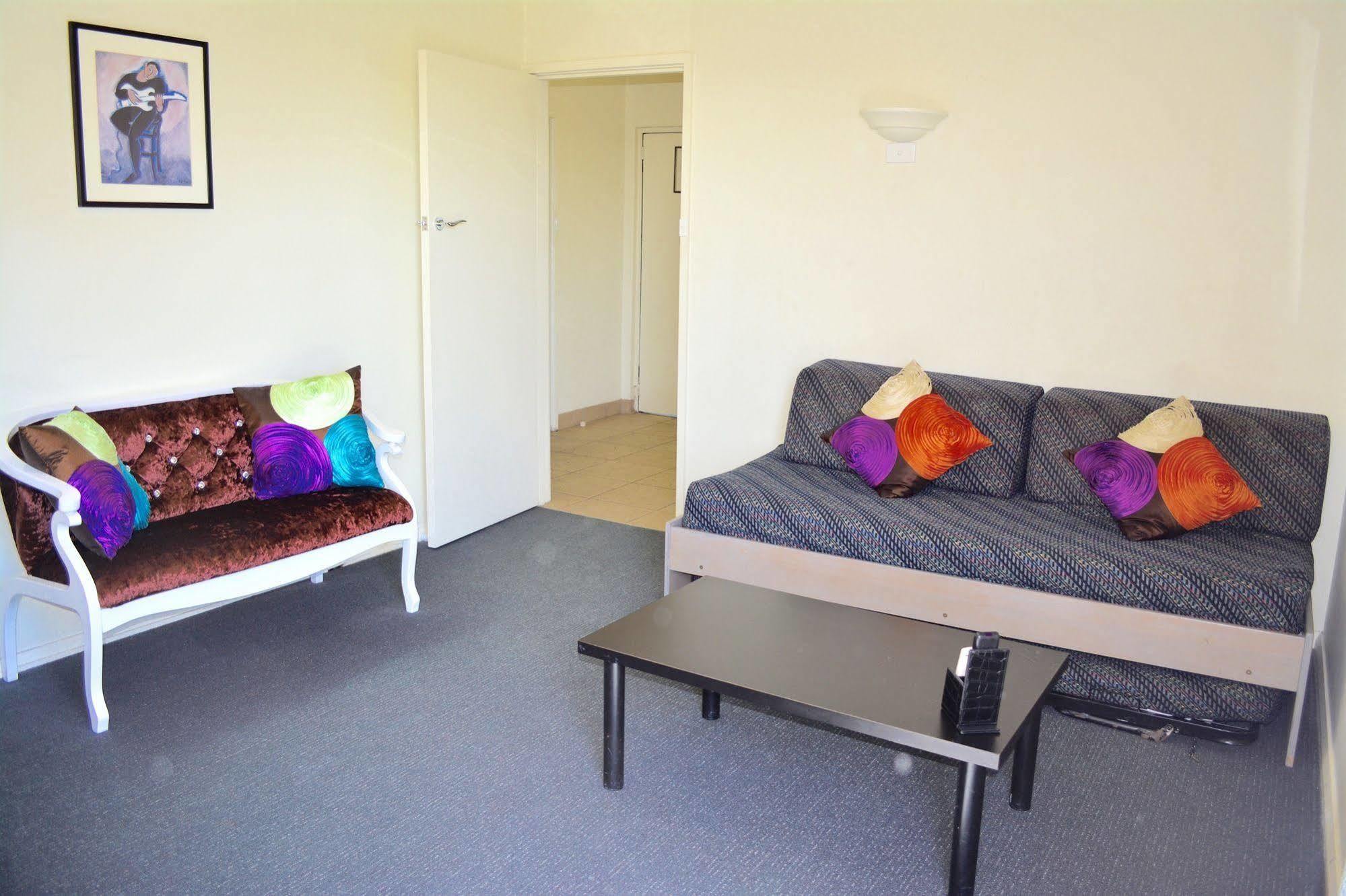 Albert Heights Serviced Apartments Мельбурн Экстерьер фото