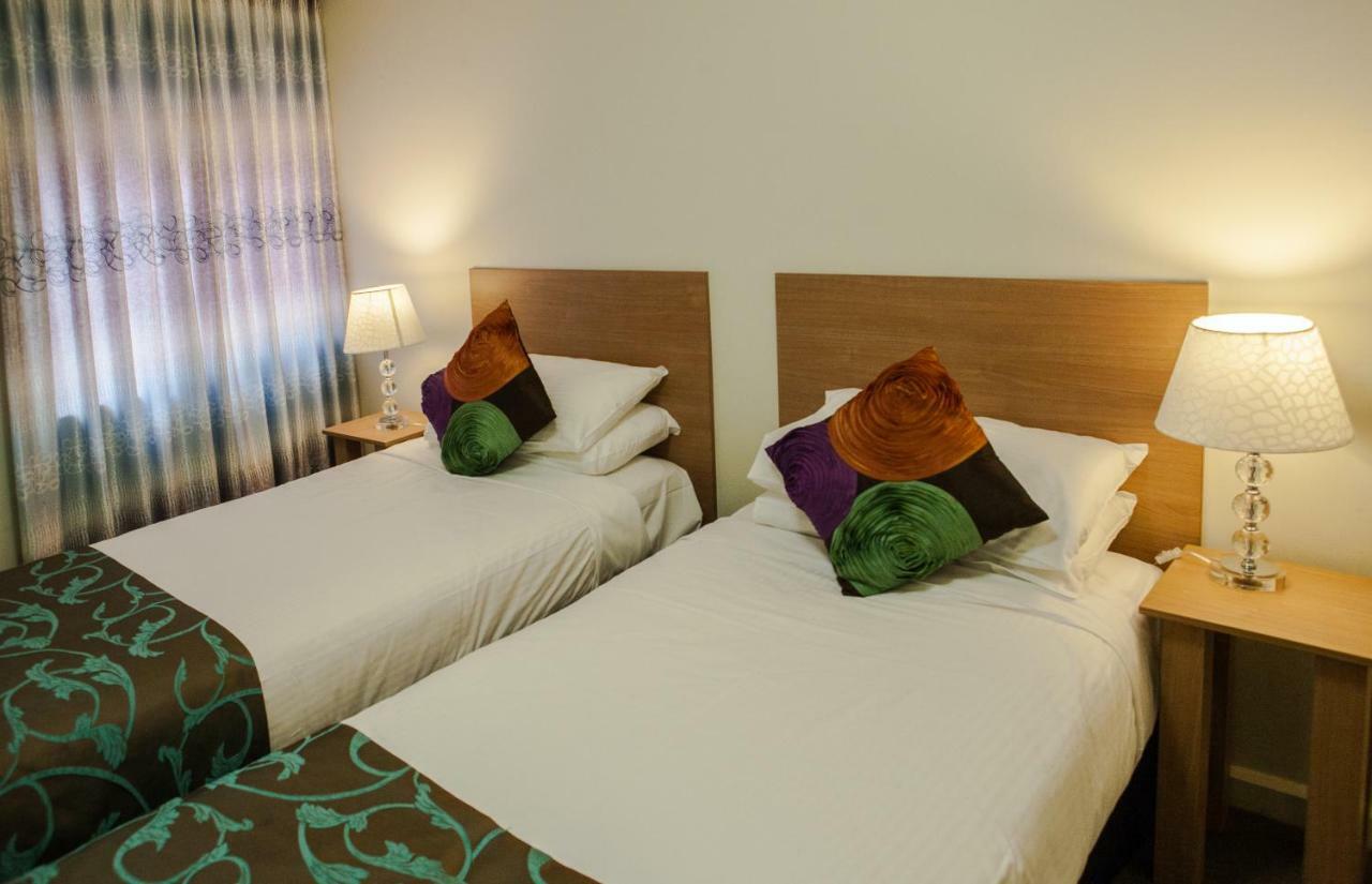 Albert Heights Serviced Apartments Мельбурн Экстерьер фото