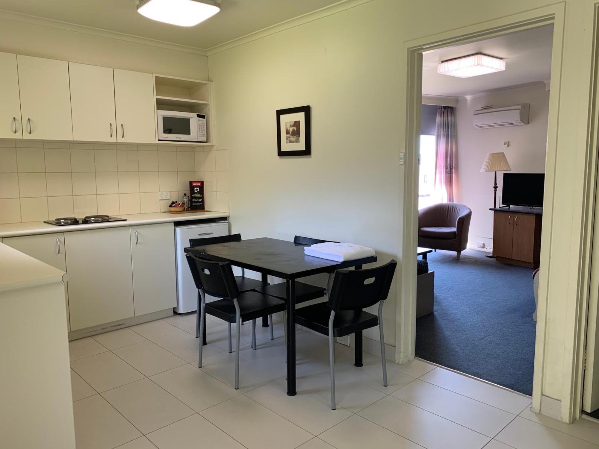 Albert Heights Serviced Apartments Мельбурн Экстерьер фото